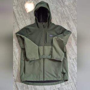 Patagonia Boy  Green Hooded Rain Jacket